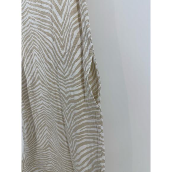 H&M Beige Zebra Print V-neck Tunic size XS - Picture 5 of 6